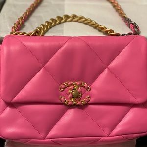 Chanel 19 Flap Bag 21S Neon Pink BNWT